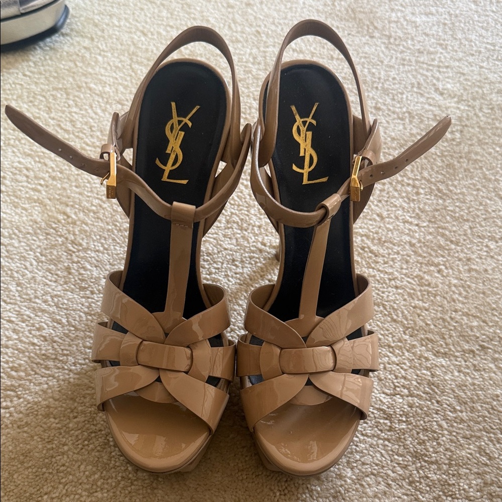 YSL size 39 pumps